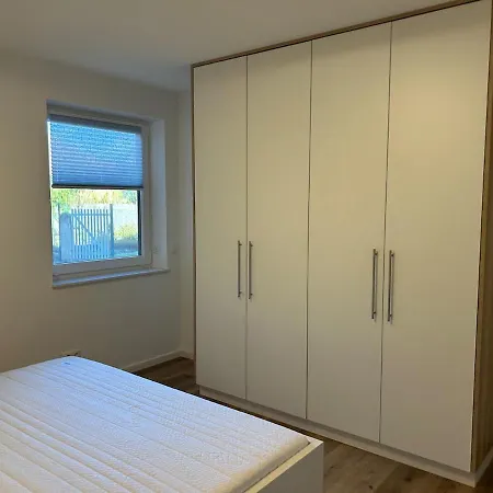 Apartment Ferienwohnung *